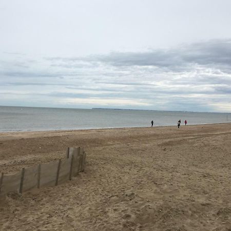 Appartement Vue Mer Villers-sur-Mer Bagian luar foto